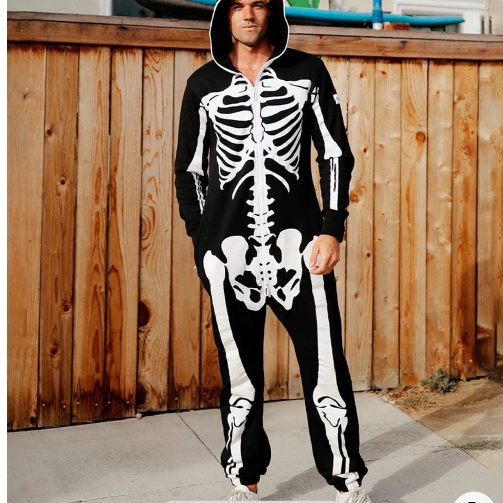 Tipsy Elves / Halloween